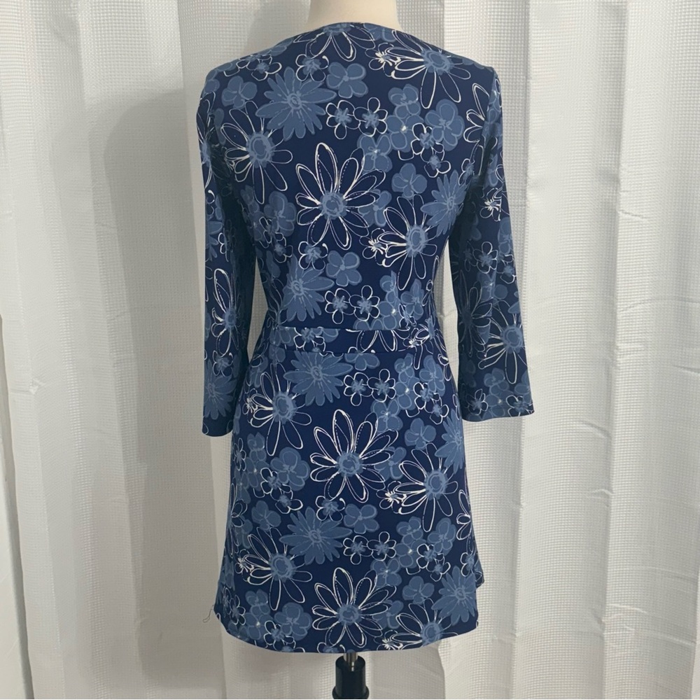 Liz Claiborne Women's 3/4 Sleeve Floral Print V-Neck Front Faux Wrap Dress, Blue - Picture 7 of 7